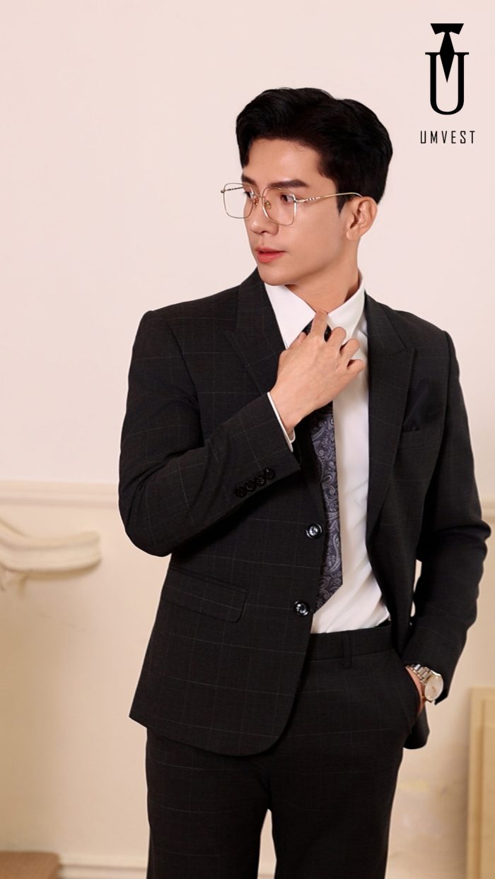 Vest Nam Màu Xám Đậm Caro TPHCM