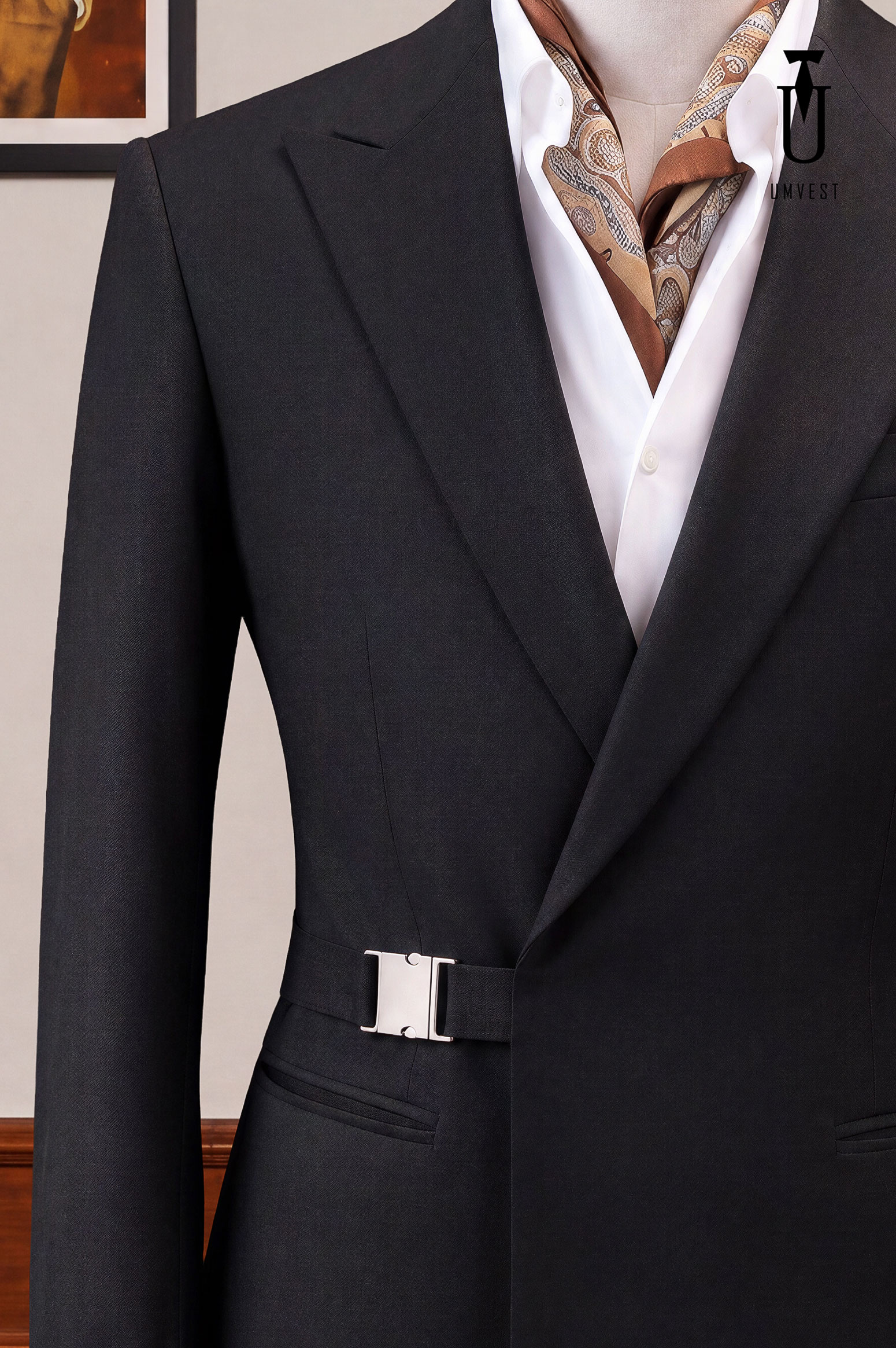 BỘ-VEST-NAM-ĐEN-NHŨ-KHÓA-(2) BỘ VEST NAM ĐEN NHŨ KHÓA (2)