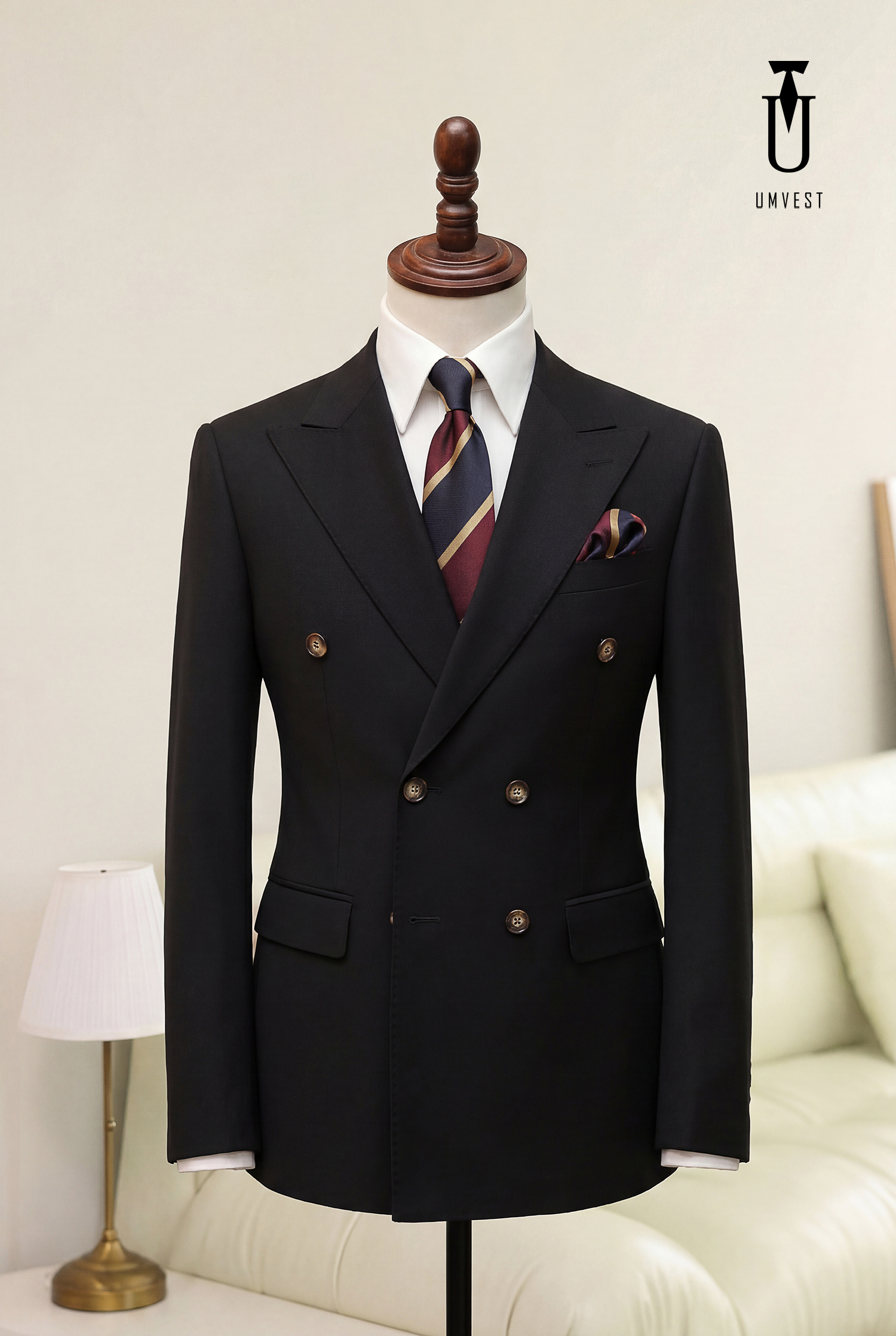 BỘ VEST NAM MÀU ĐEN 6 CÚC (1)