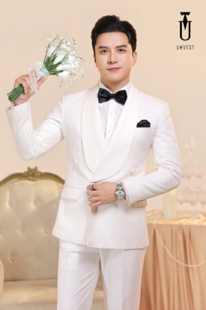 Tuxedo Sam 4 Cúc Chú Rể Trắng