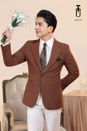 Vest Chú Rể Nâu Phối Quần Trắng