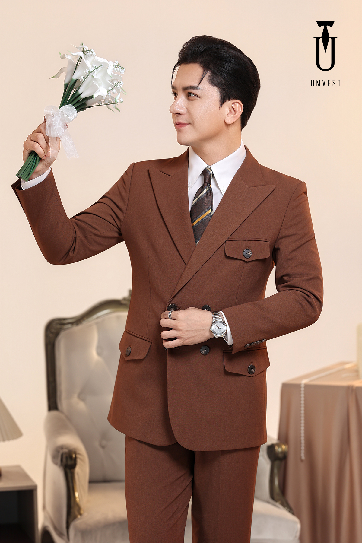 Vest Chú Rể Nâu Đậm Gile 6 Cúc Vest Chú Rể Nâu Đậm Gile 6 Cúc