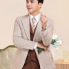 Vest Chú Rể Nâu Đậm Phối Áo Kem Nhạt