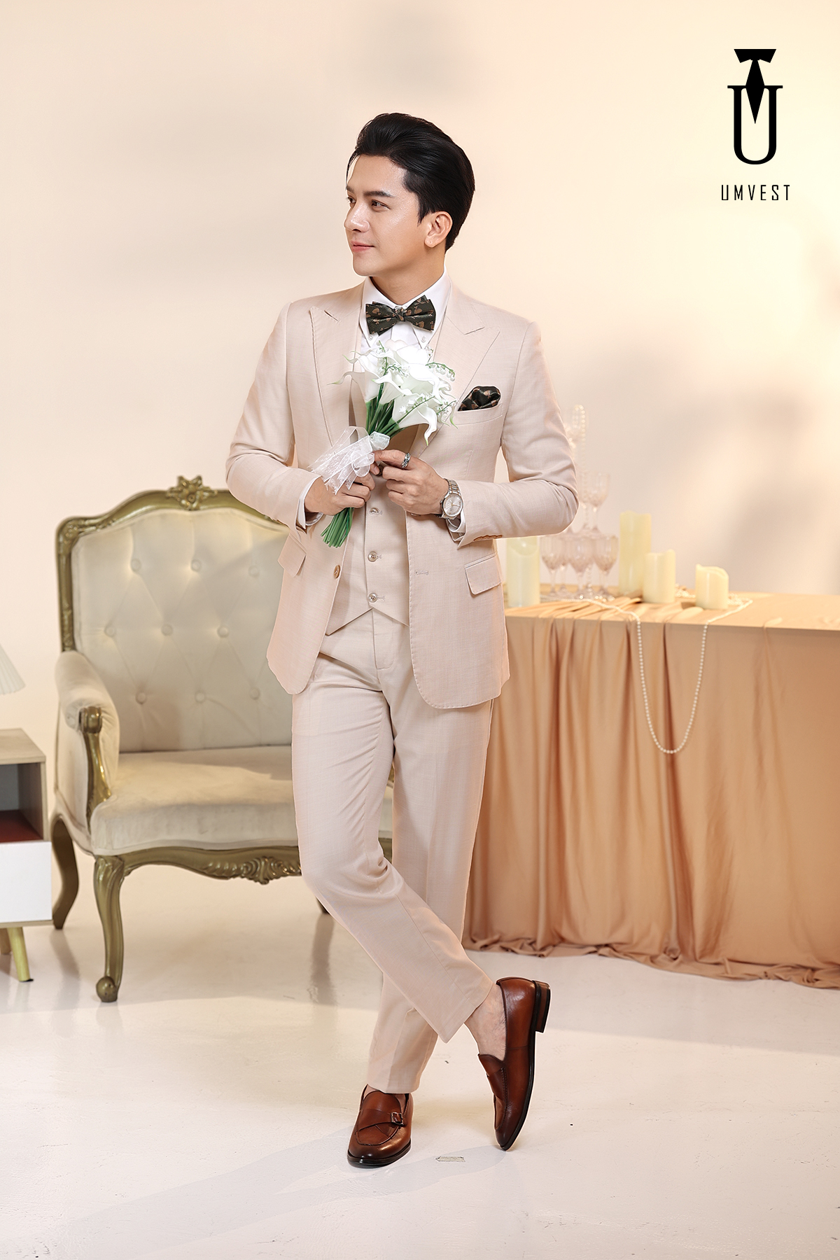 Vest Chú Rể Trắng Kem Phối Nơ Gile Vest Chú Rể Trắng Kem Phối Nơ Gile