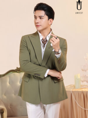 Vest Nam Rêu Khóa Phối Quần Trắng