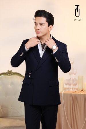 Vest Nam Xanh Navy Cúc Cài Chéo Khăn Cổ
