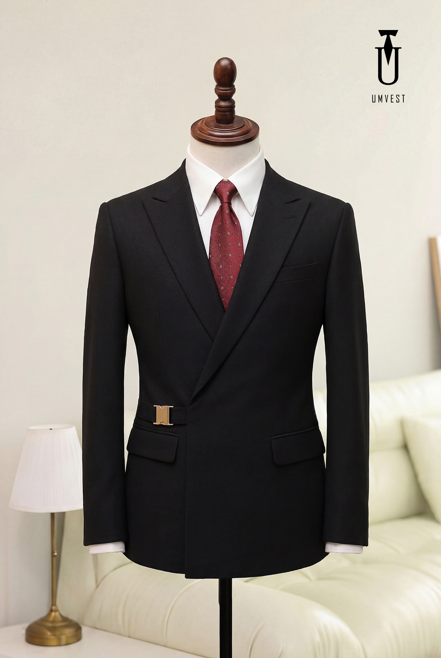 BỘ VEST NAM ĐEN NHŨ KHÓA SẬP (1)