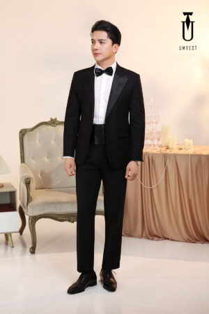 Tuxedo Đen